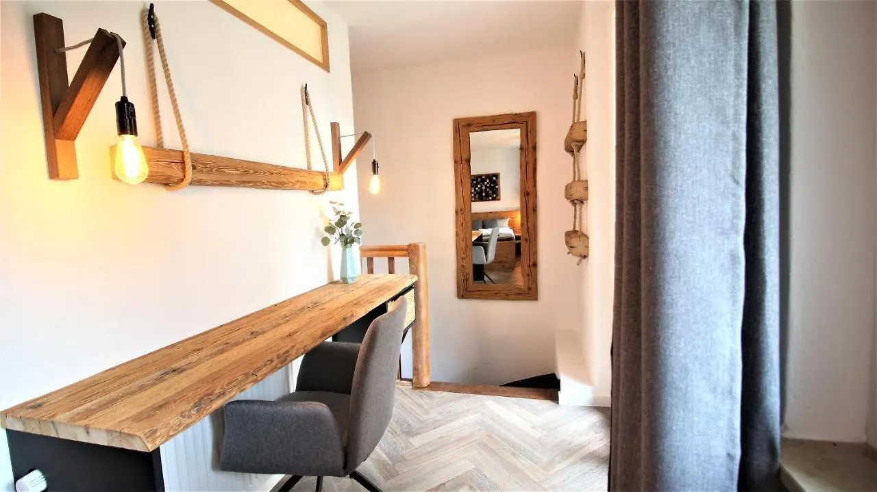 Apartment Ferienwohnung Idyllic Setting In Center - Bright & Modern Würzburg